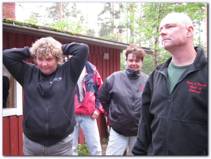 802x601 pixels (173K)